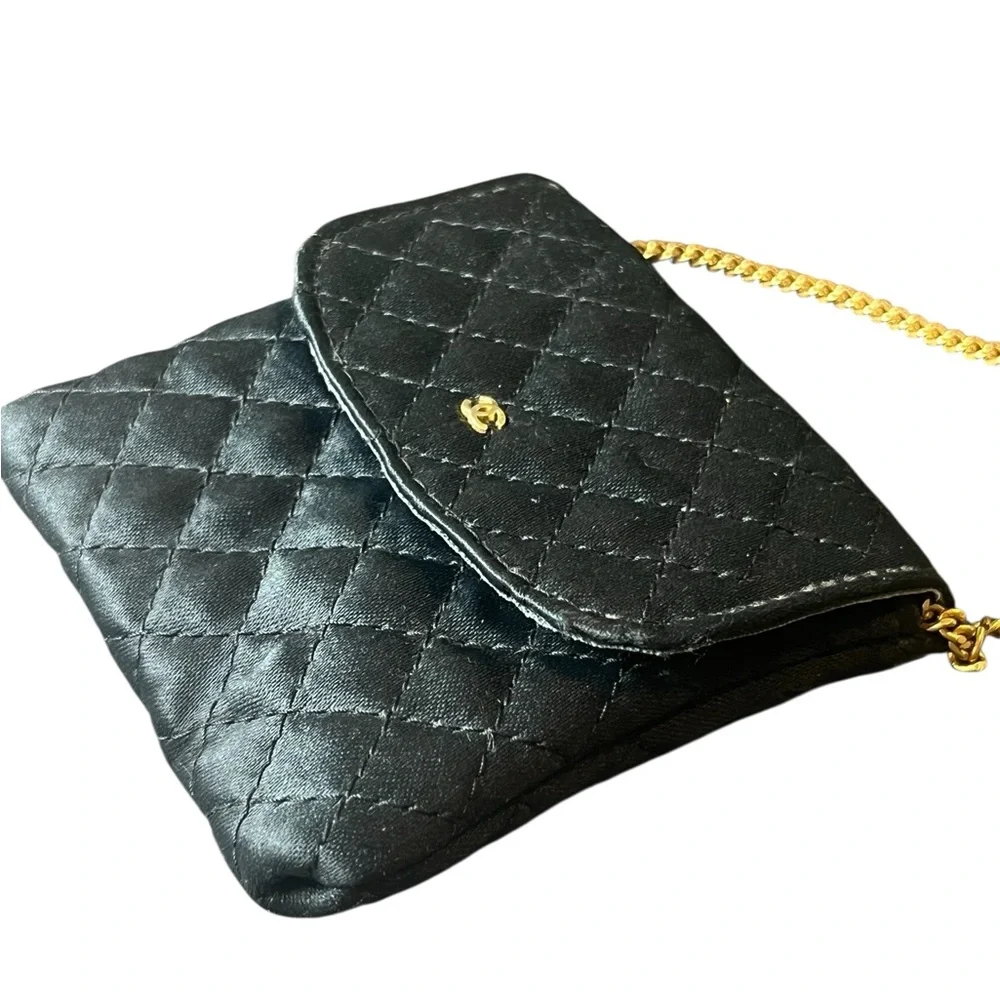 Vintage Chanel Black Quilted Micro Bag - with Chanel Gift Bag - Picture 9 of 15
